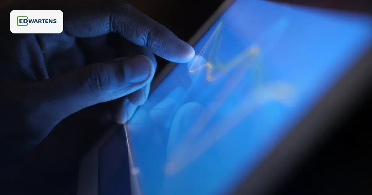 Your First WinCC HMI Screen in TIA Portal, From Panel to Simulation (Video)